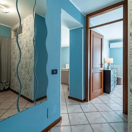 Lakefront Retreat By Wonderful Italy