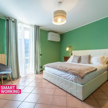 Lakefront Retreat By Wonderful Italy