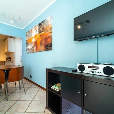 Lakefront Retreat By Wonderful Italy