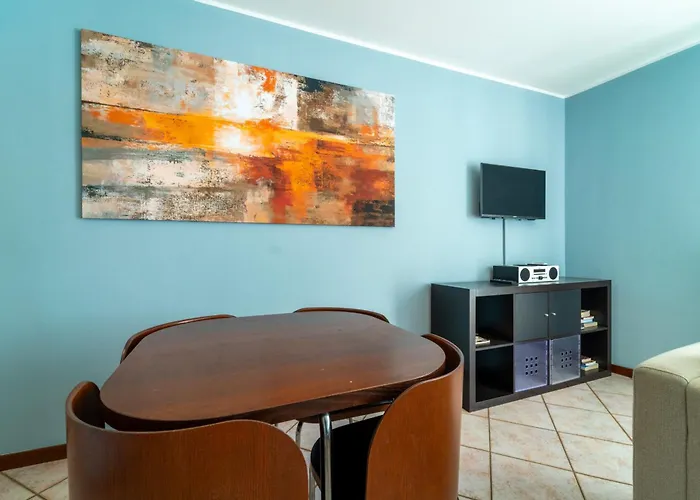 Lägenhet Lakefront Retreat By Wonderful Italy