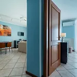 アパート Lakefront Retreat By Wonderful Italy *