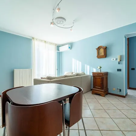 Apartamento Lakefront Retreat By Wonderful Italy *