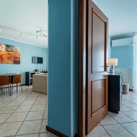 Apartamento Lakefront Retreat By Wonderful Italy *